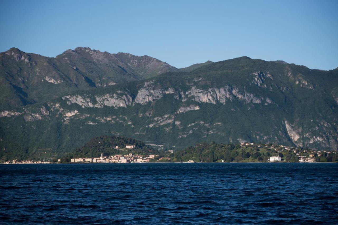 Apartamento Mansarda I Cipressi Lenno Exterior foto